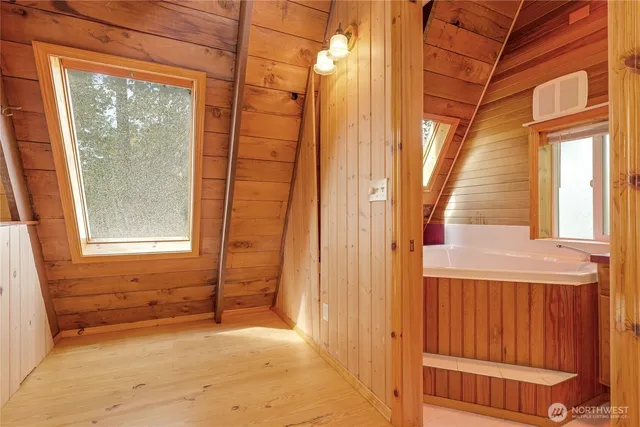 $400,000 | 41819 South Shore Drive, Concrete, WA 98237