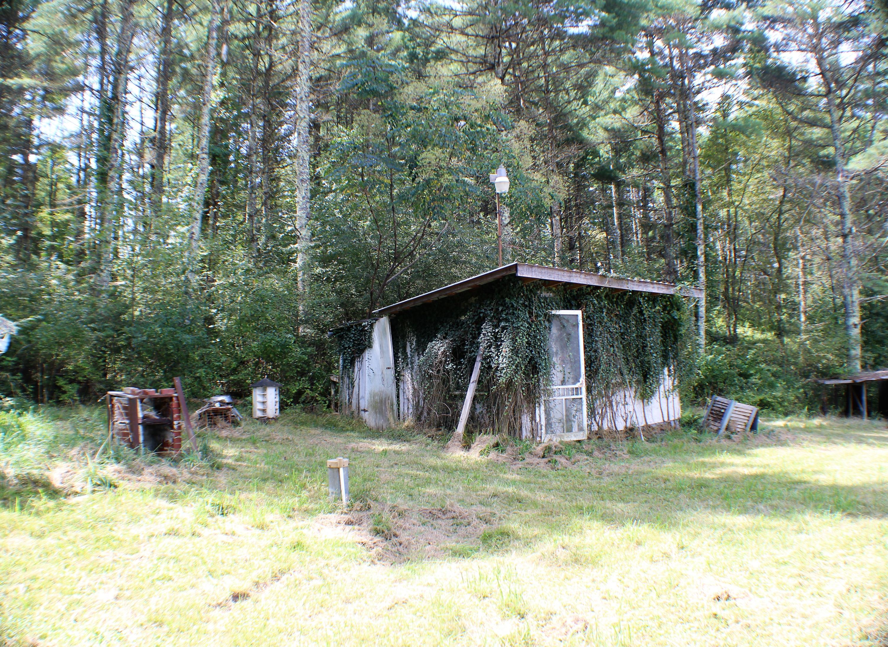 406 Curry Road Dunmore, WV 24934 - Photo 18 of 25 Gallery Image 18