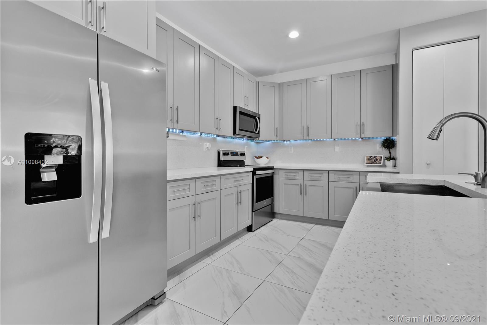 18334 Southwest 139th Path Miami, FL 33177 - Photo 31 of 62