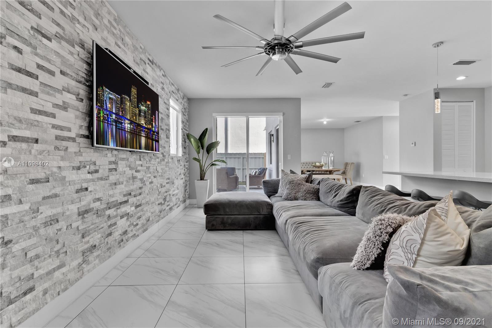 18334 Southwest 139th Path Miami, FL 33177 - Photo 32 of 62