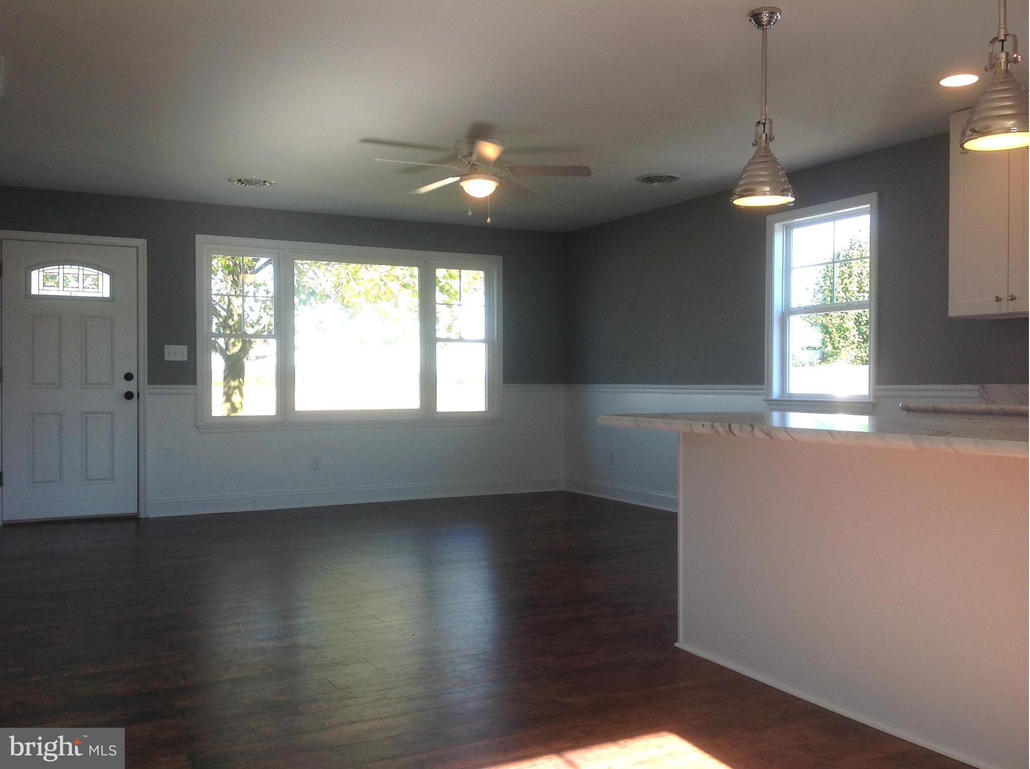 6155 Bethlehem Road Preston, MD 21655 - Photo 9 of 25 Living Room