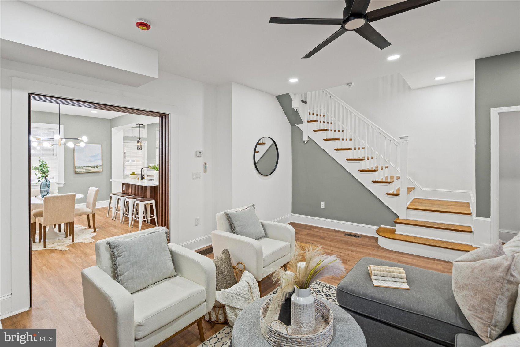 7 York Court Baltimore, MD 21218 - Photo 14 of 42 a living room with furniture and a window