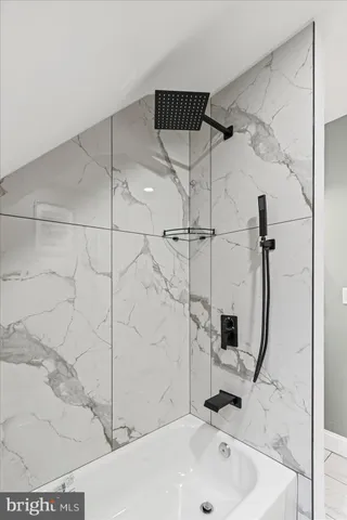 $459,000 | 7 York Court, Baltimore, MD 21218