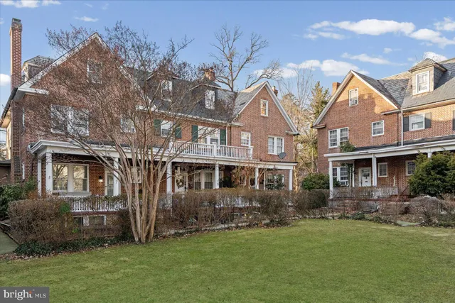 $459,000 | 7 York Court, Baltimore, MD 21218