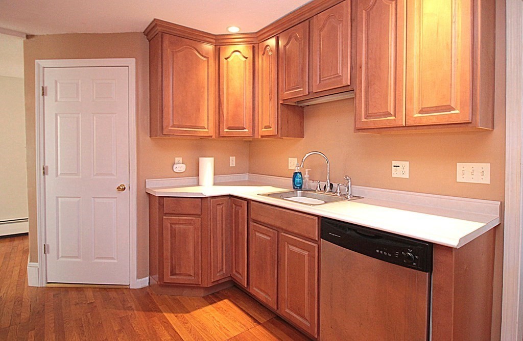 58 Markham Road East Longmeadow, MA 01028 - Photo 12 of 39 Gallery Image 12