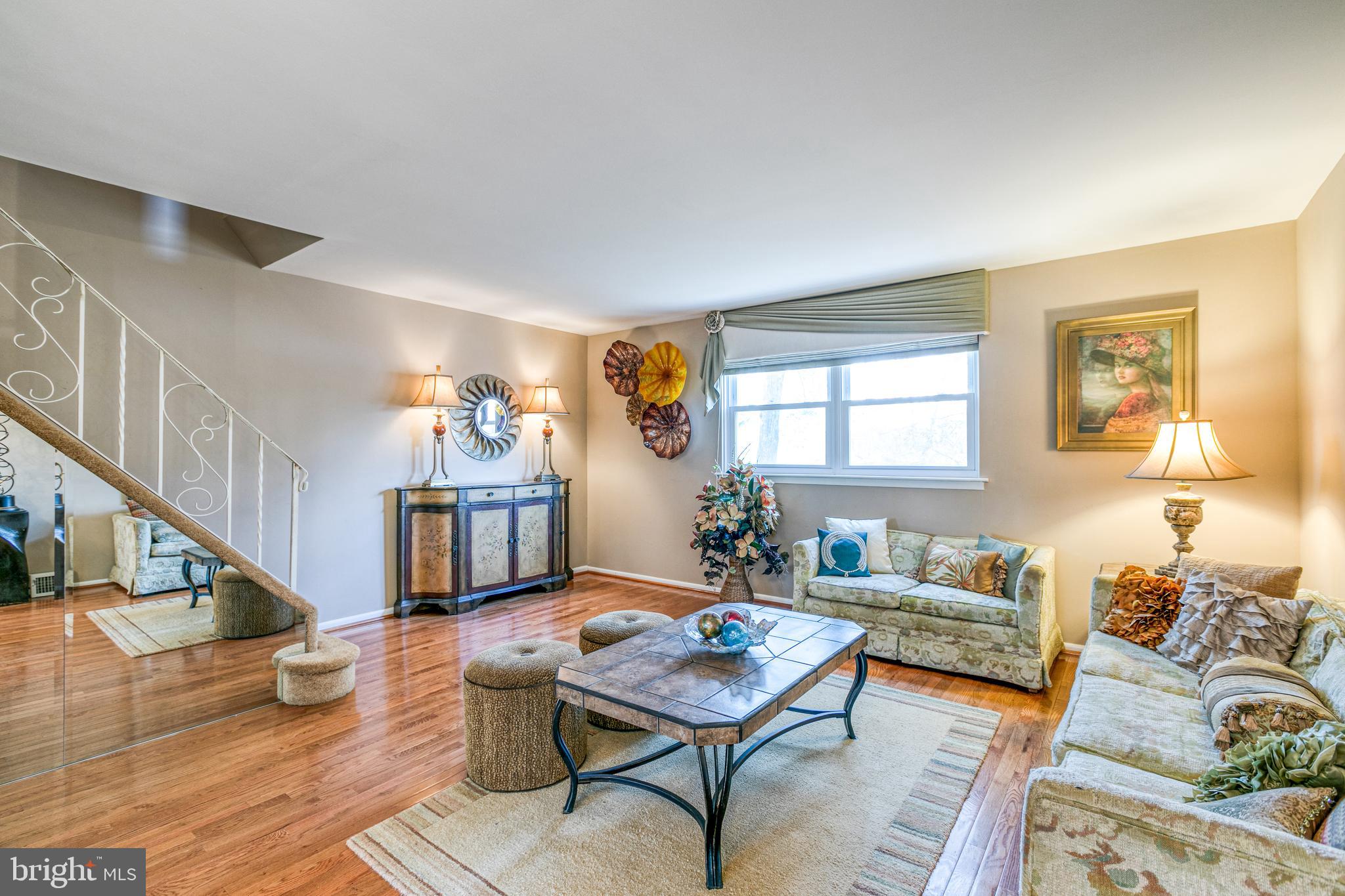 11112 Ridgeway Street Philadelphia, PA 19116 - Photo 2 of 31 Living Room with Hardwood Floors