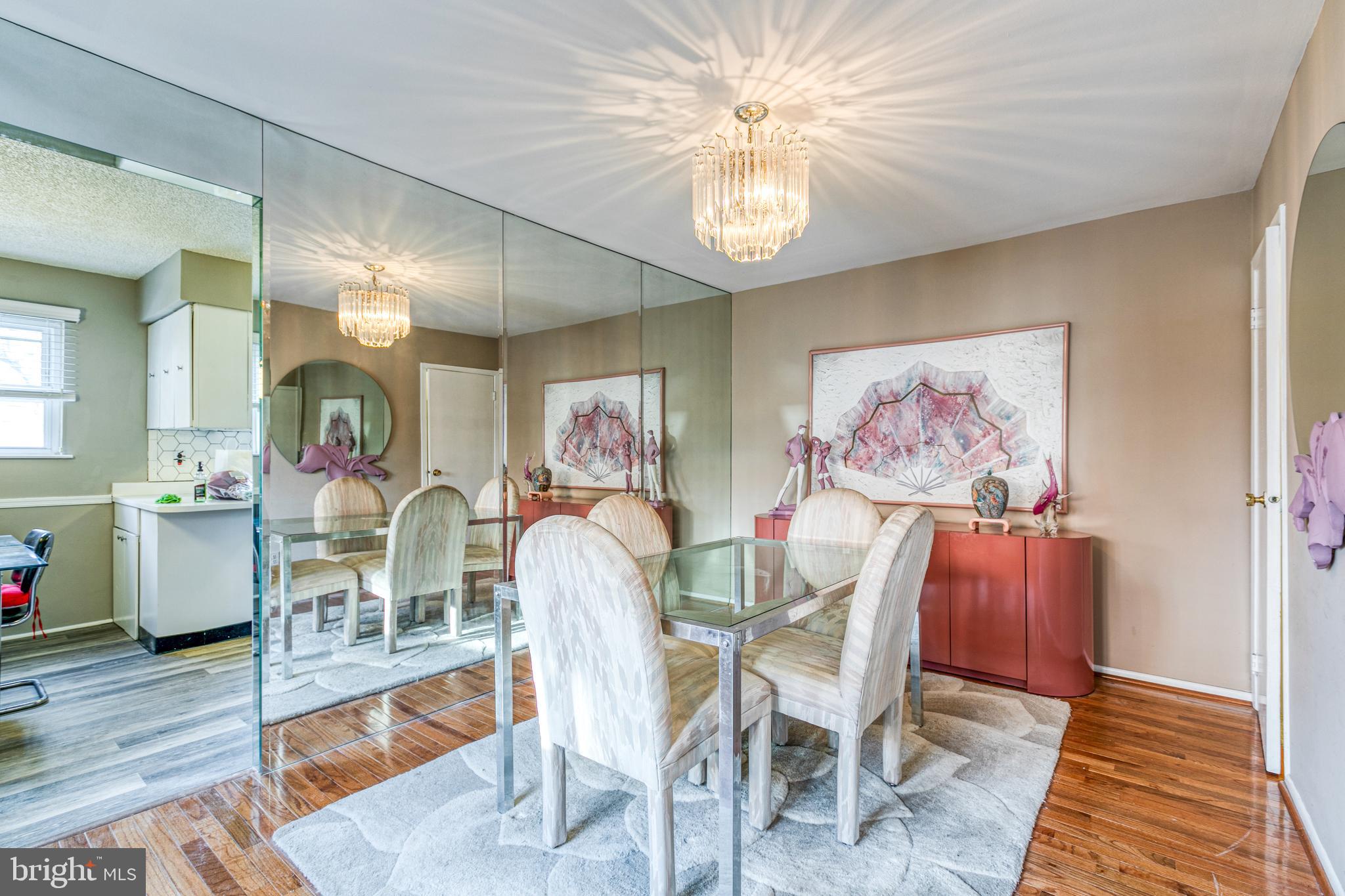 11112 Ridgeway Street Philadelphia, PA 19116 - Photo 12 of 31 Dining Room