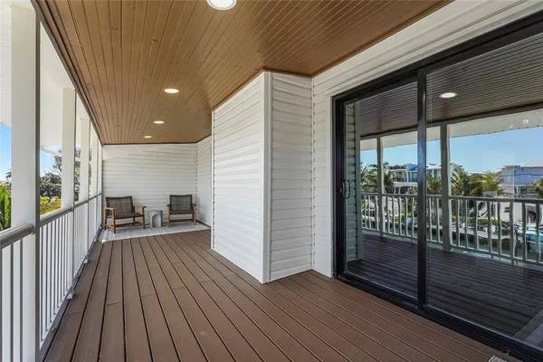 $2,995,000 | 519 Loquat Drive, Anna Maria, FL 34216