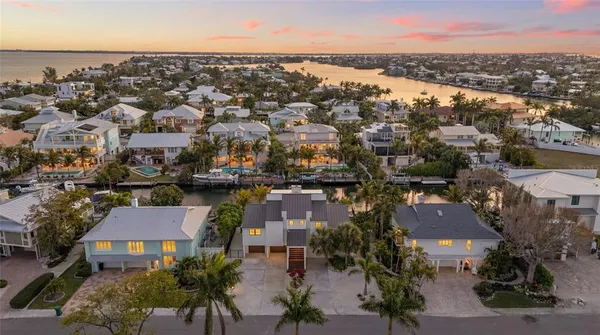 $2,995,000 | 519 Loquat Drive, Anna Maria, FL 34216