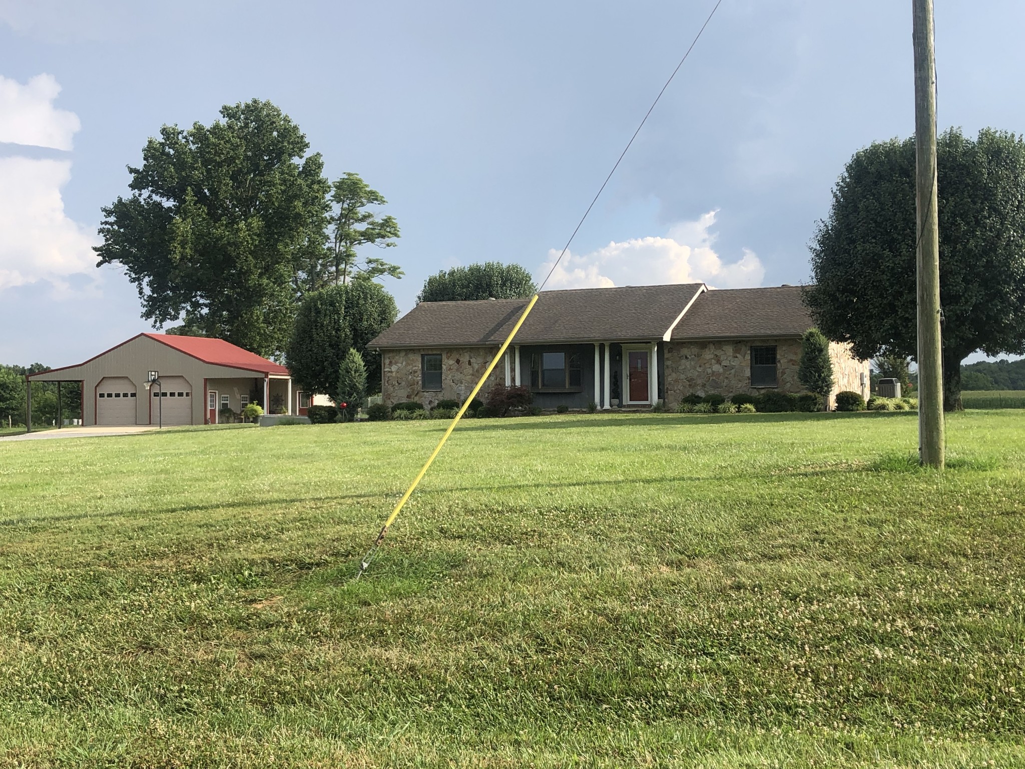 1656 Red Boiling Springs Road Lafayette, TN 37083 - Photo 3 of 38