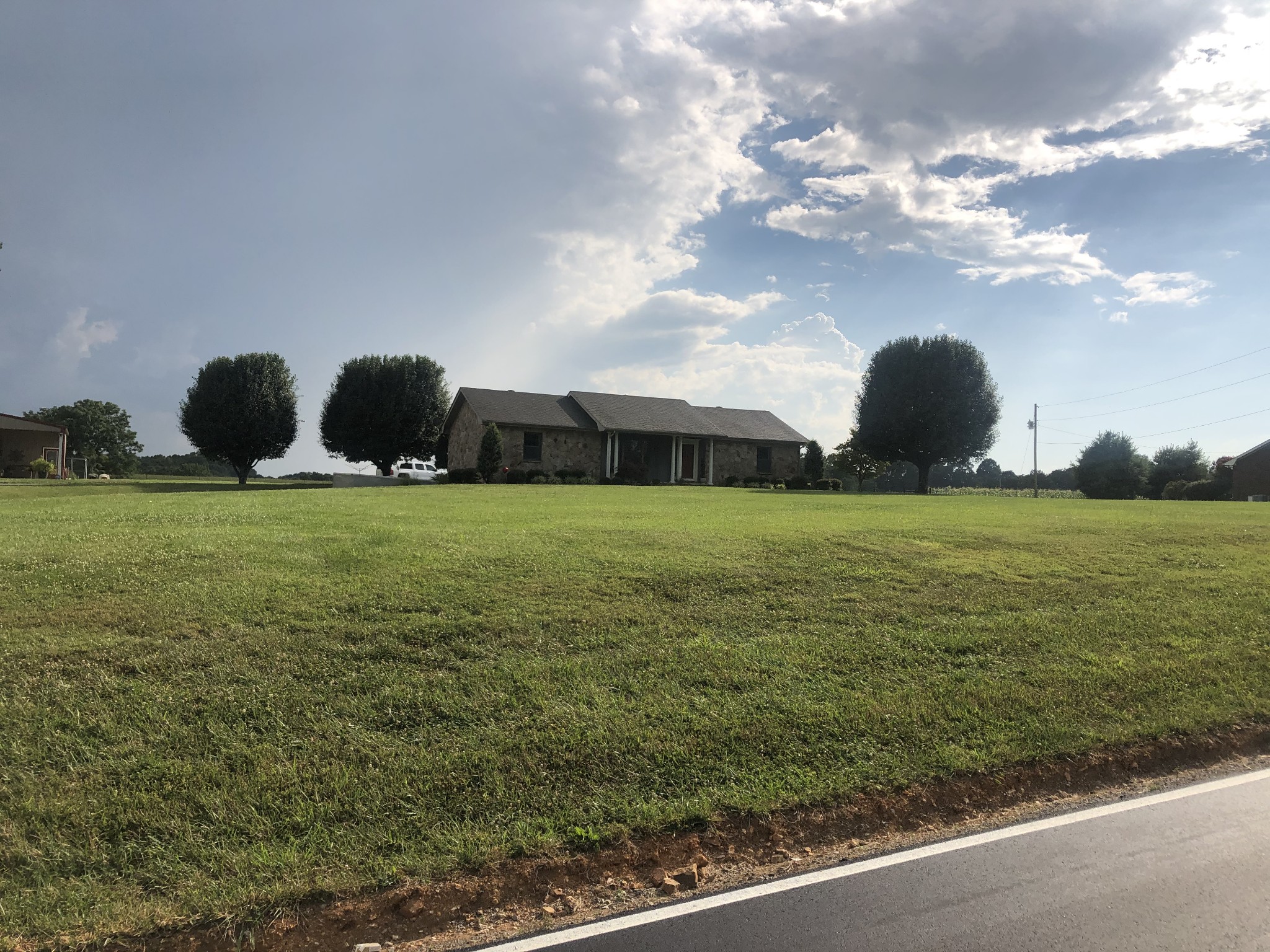 1656 Red Boiling Springs Road Lafayette, TN 37083 - Photo 4 of 38