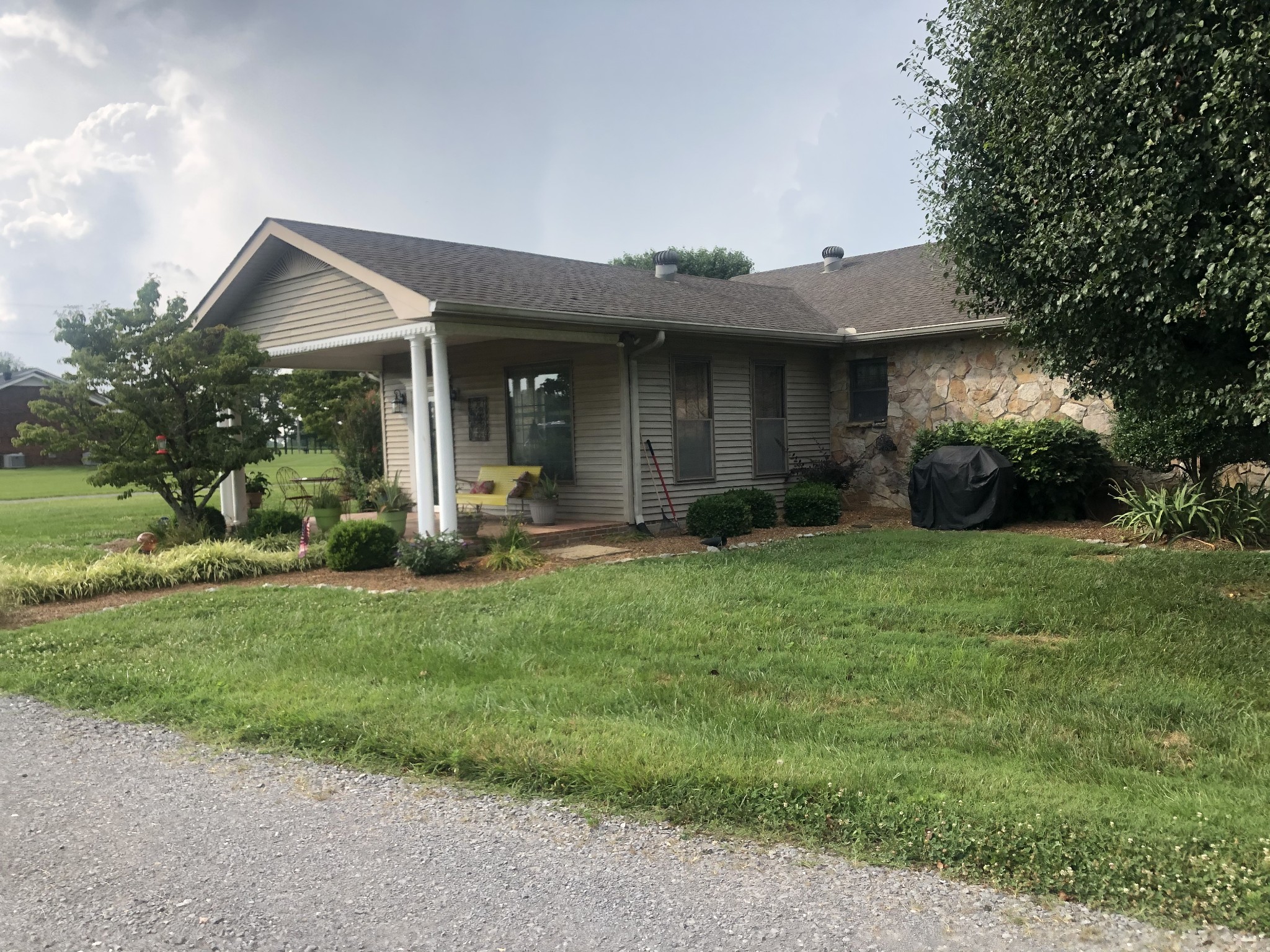 1656 Red Boiling Springs Road Lafayette, TN 37083 - Photo 6 of 38