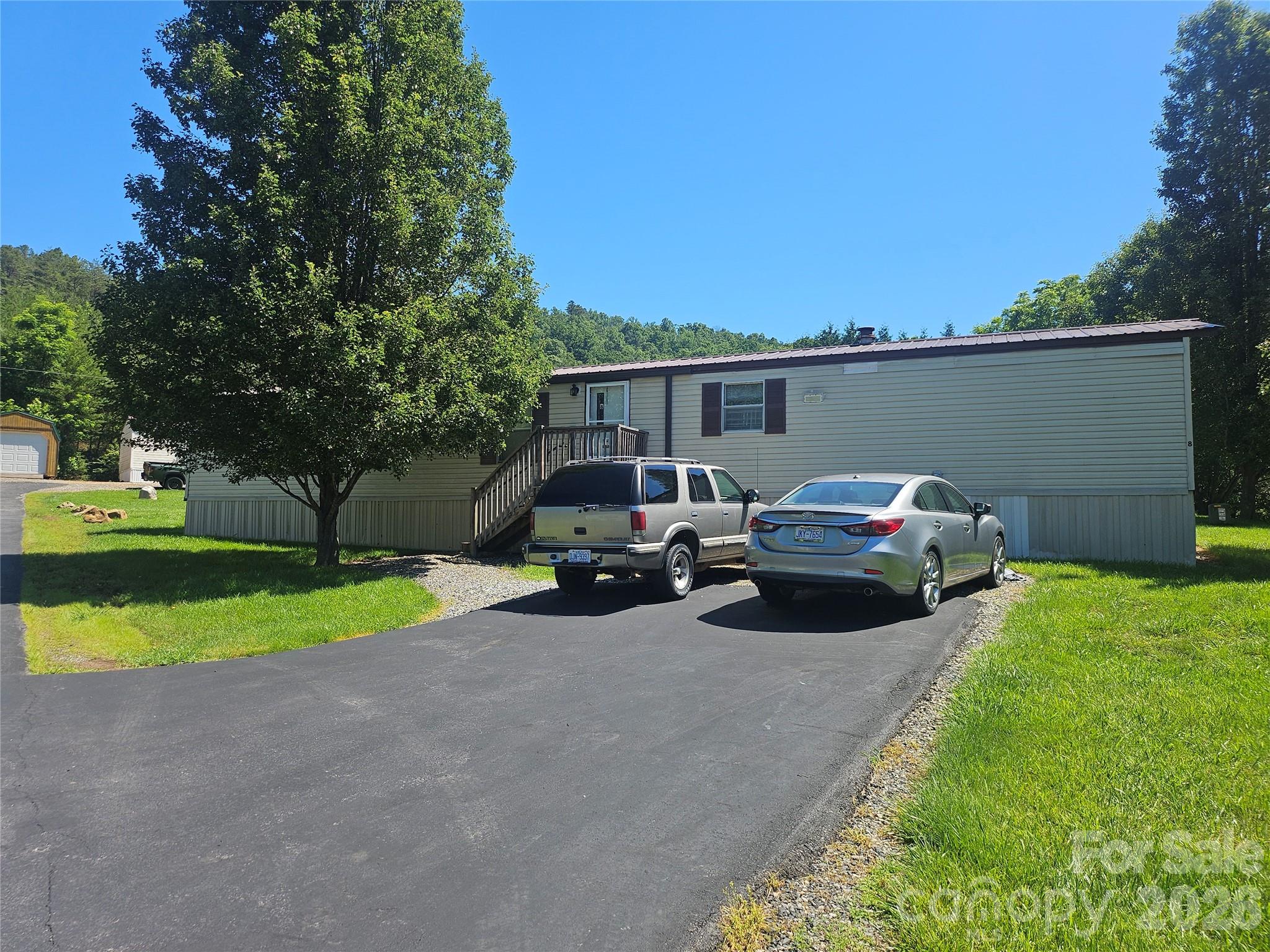 8 Mountain View Road Weaverville, NC 28787 - Photo 2 of 11