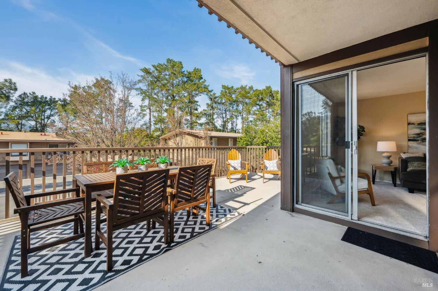 96 Forest Lane San Rafael, CA 94903 - Photo 29 of 58