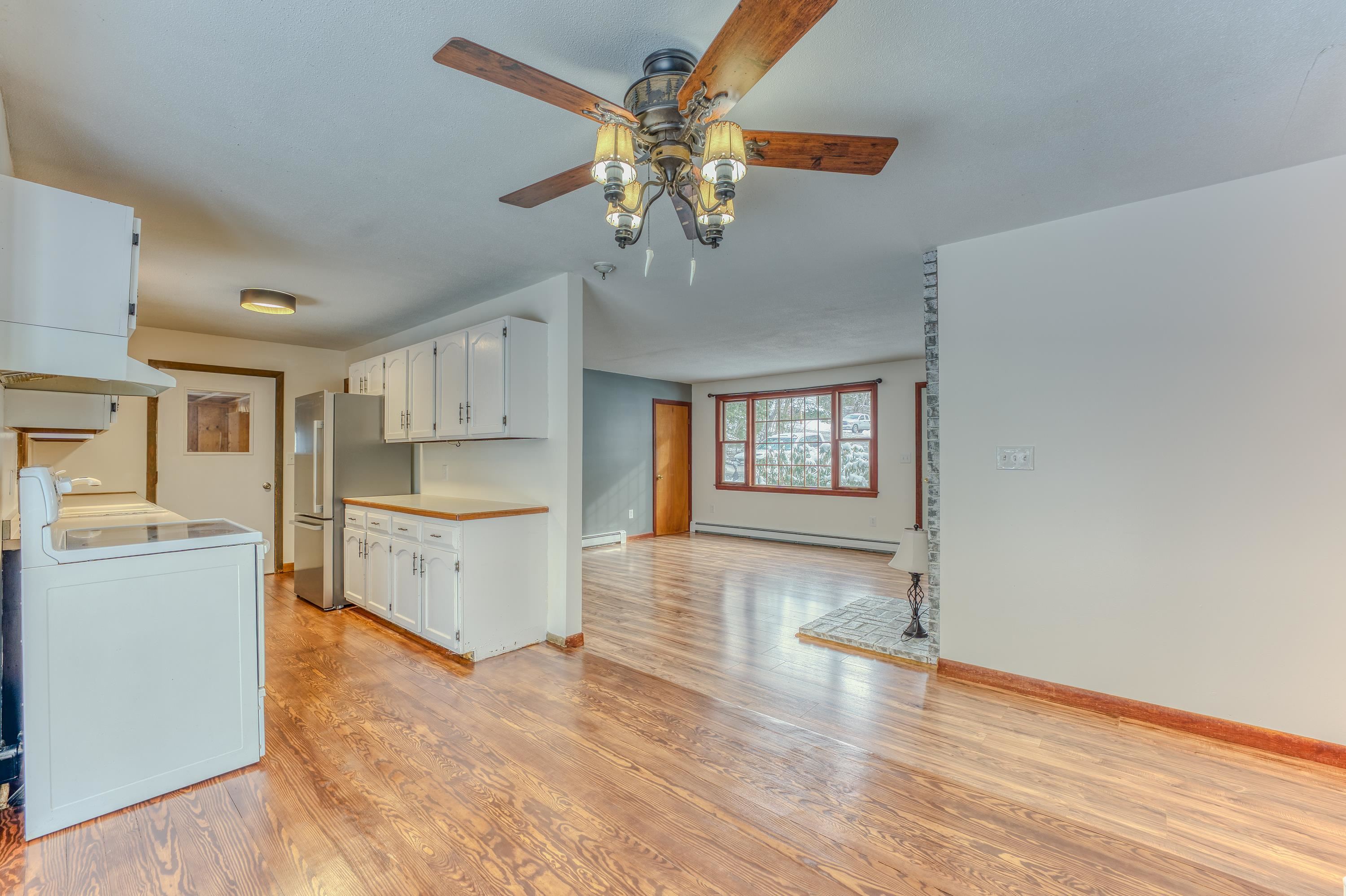 22 Winter Street Littleton, NH 03561 - Photo 14 of 42