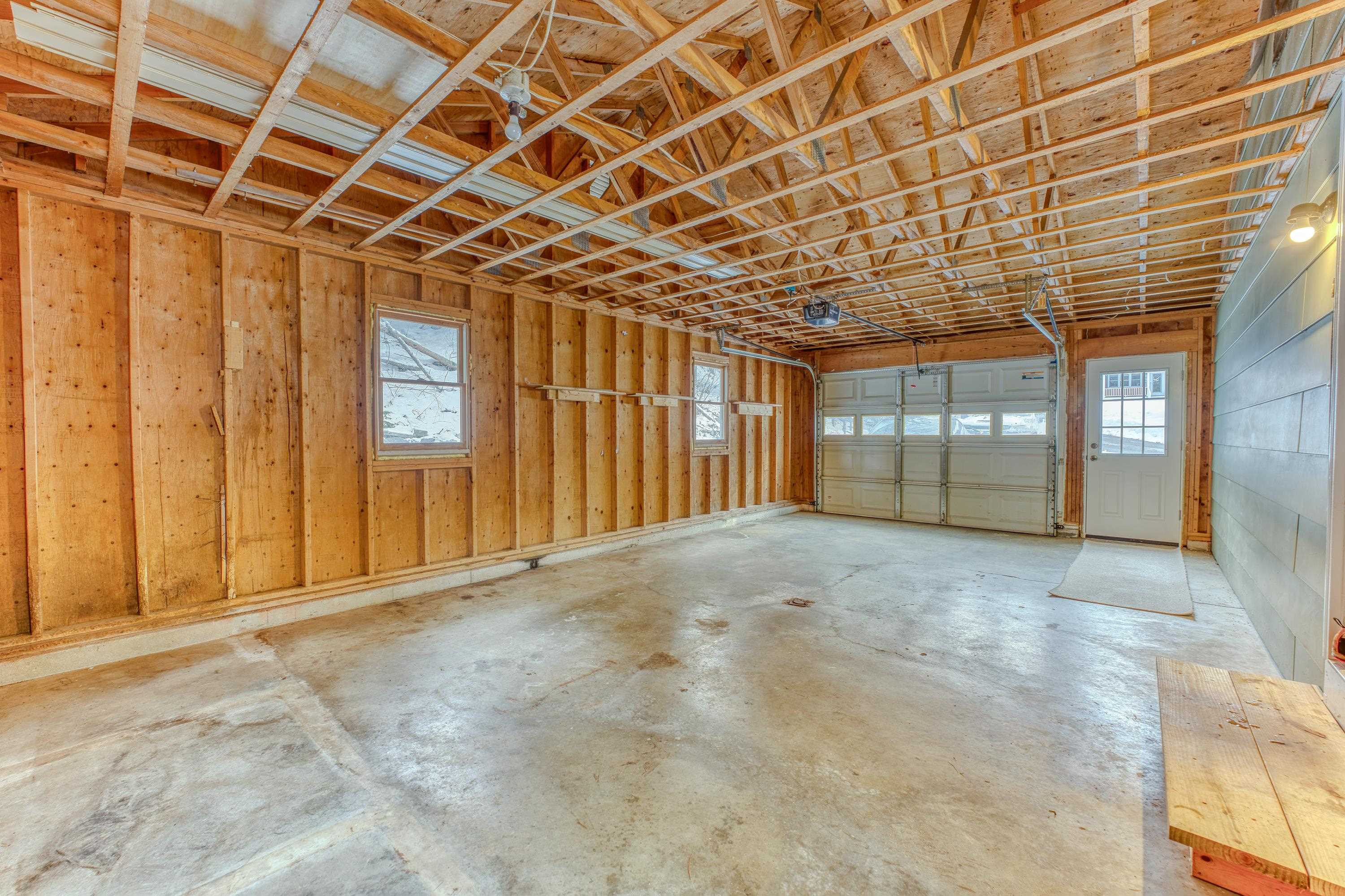 22 Winter Street Littleton, NH 03561 - Photo 32 of 42