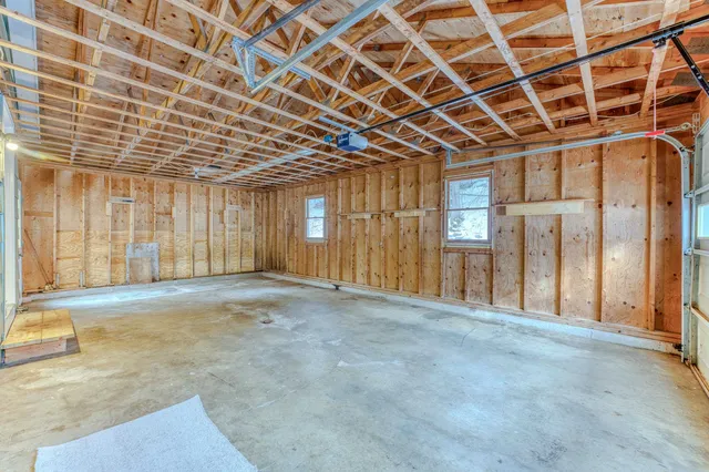 $339,900 | 22 Winter Street, Littleton, NH 03561