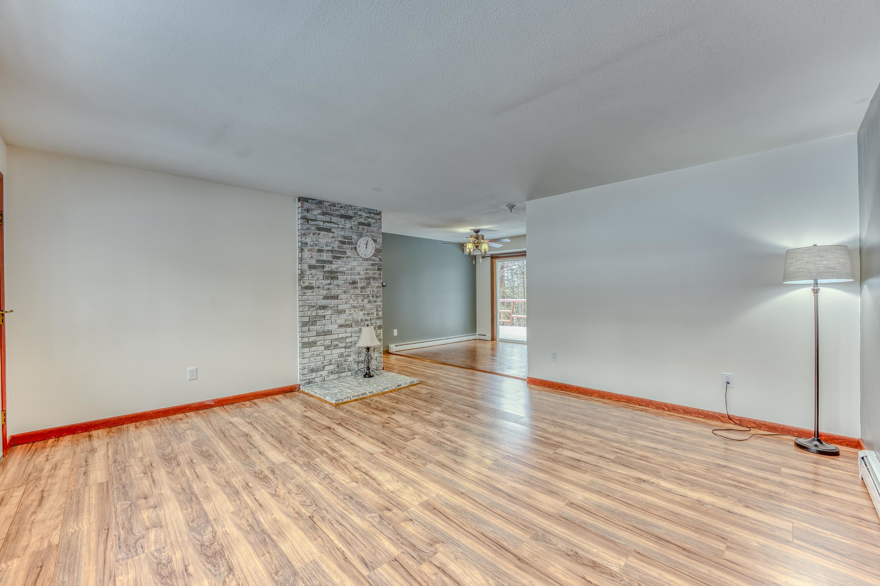 22 Winter Street Littleton, NH 03561 - Photo 8 of 42