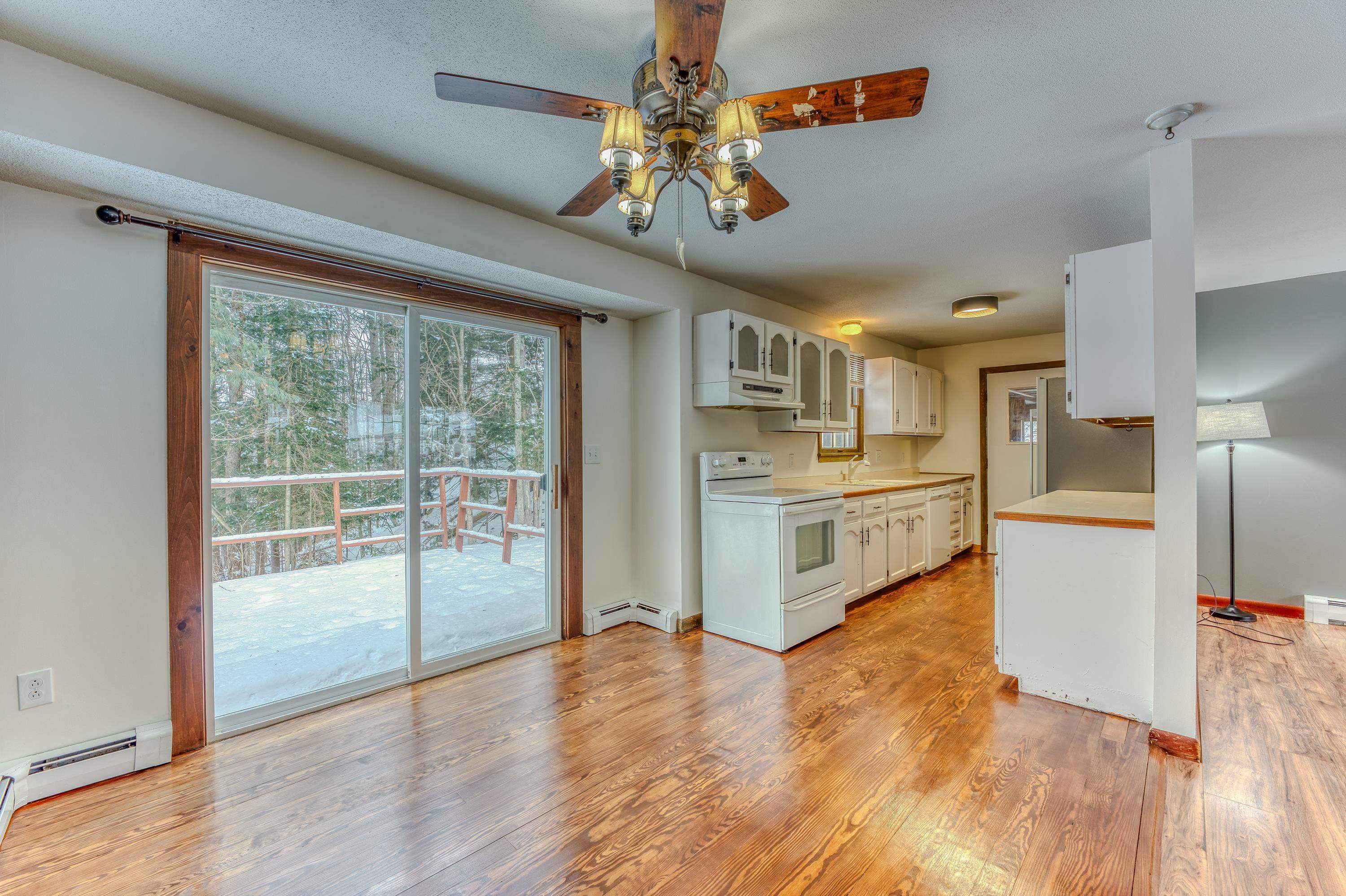 22 Winter Street Littleton, NH 03561 - Photo 10 of 42