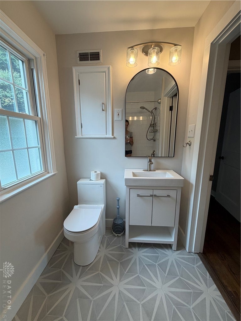 4691 Mad River Road Kettering, OH 45429 - Photo 21 of 36 Gallery Image 21