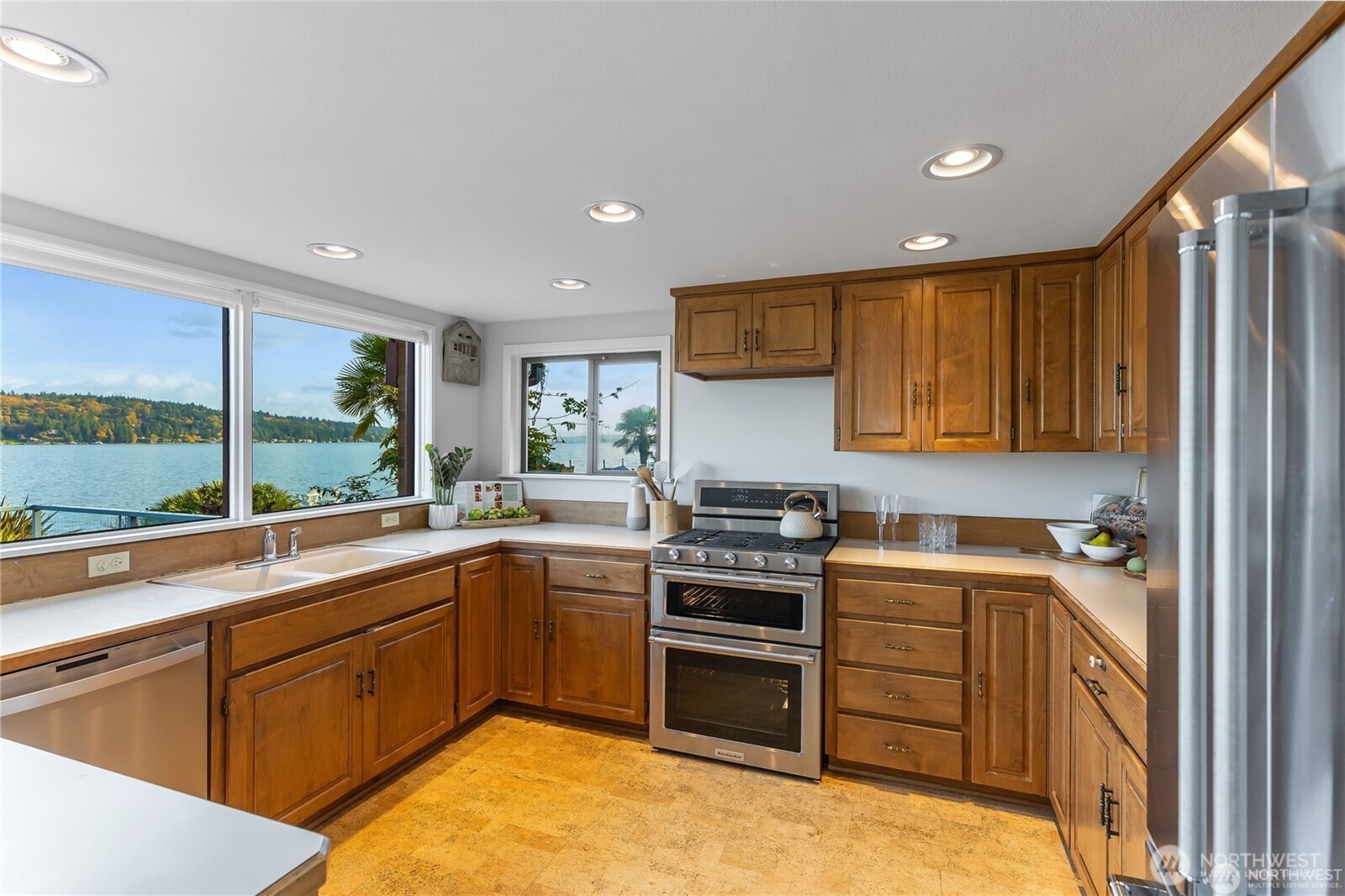 14026 Riviera Place Northeast Seattle, WA 98125 - Photo 19 of 39