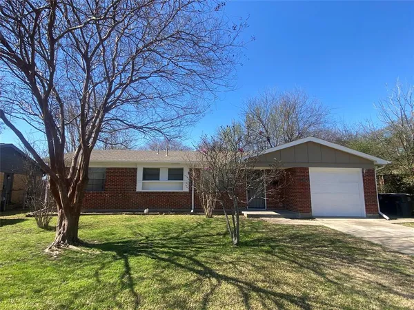 $1,750 | 5015 Dupont Drive, Dallas, TX 75216