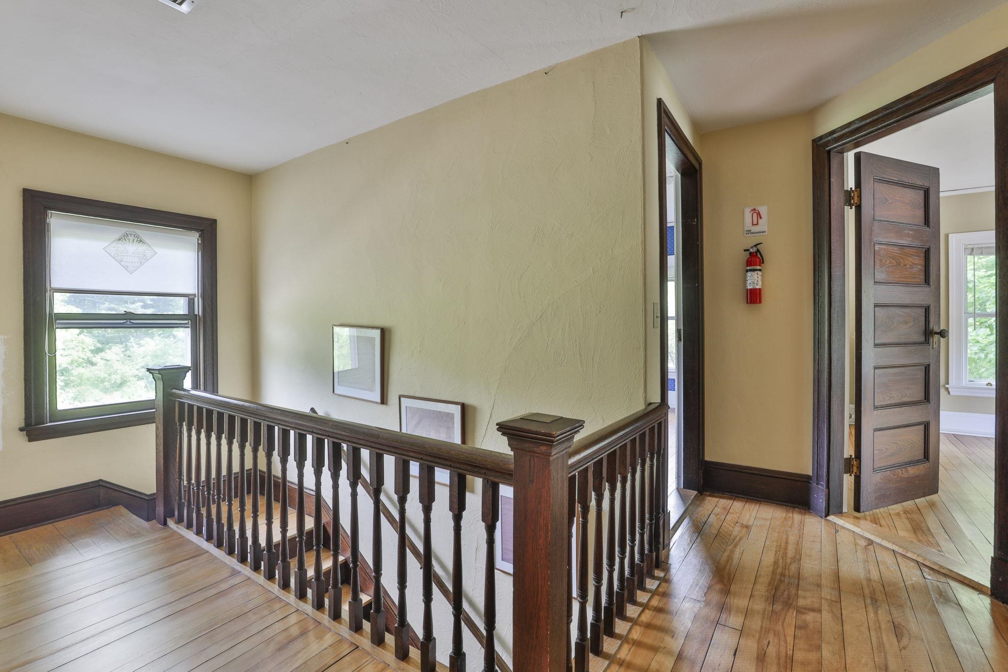 108 Ponemah Road Amherst, NH 03031 - Photo 20 of 30