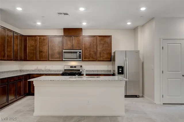 $2,190 | 2620 Ercolano Street, Henderson, NV 89044