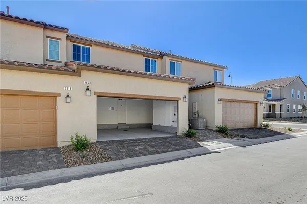 $2,190 | 2620 Ercolano Street, Henderson, NV 89044
