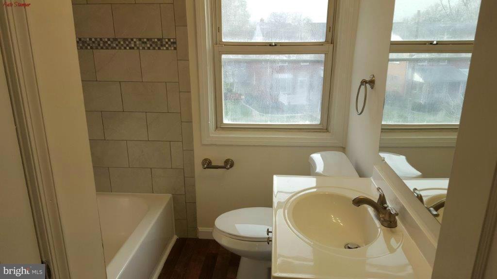 8664 Rock Oak Road Baltimore, MD 21234 - Photo 16 of 30 Bath