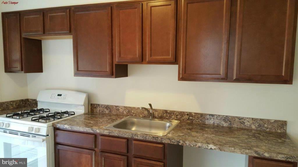 8664 Rock Oak Road Baltimore, MD 21234 - Photo 8 of 30 Kitchen