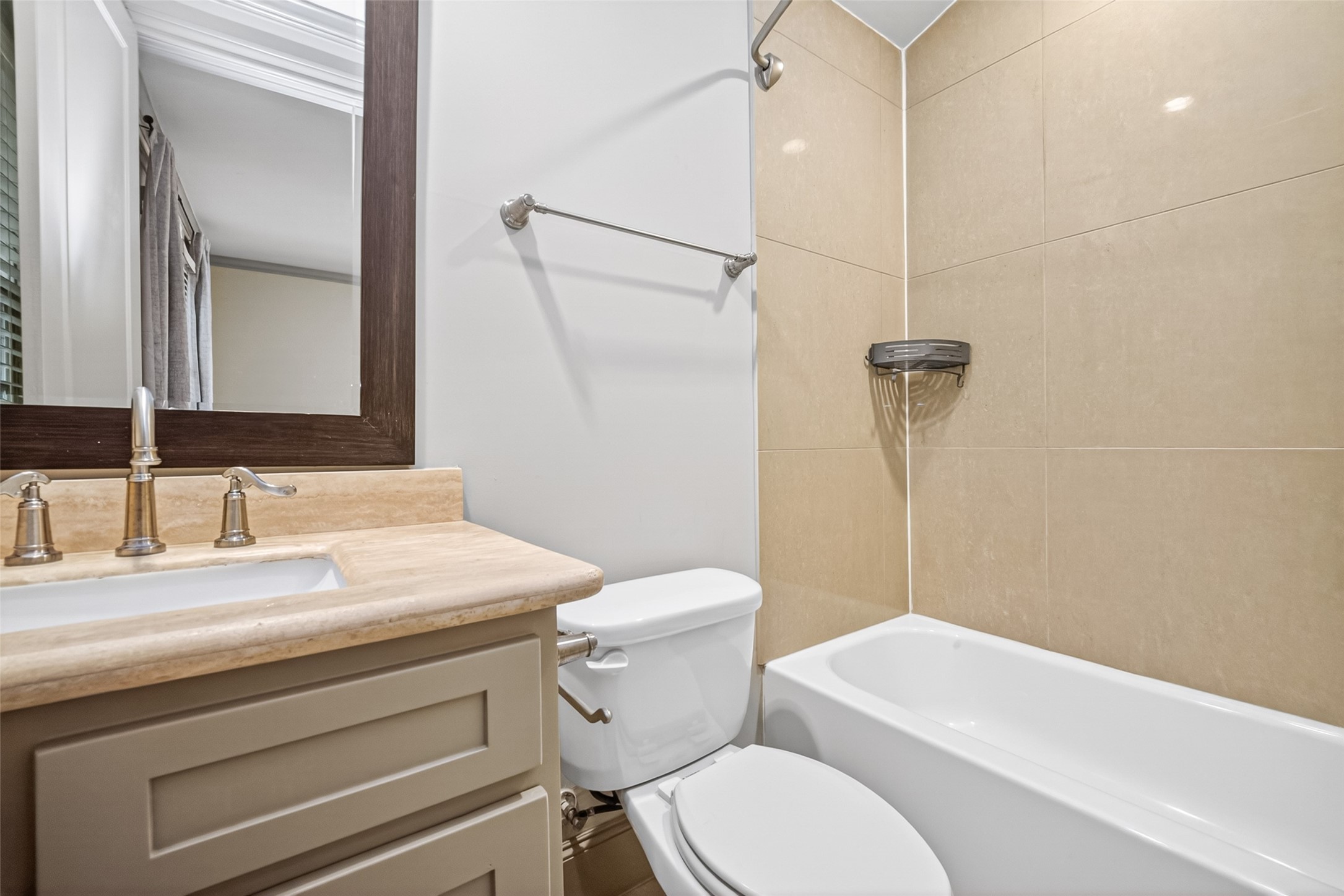 308 West Bell Street Houston, TX 77019 - Photo 13 of 50