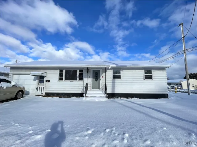 $189,900 | 321 Craigie Street, Salina, NY 13206