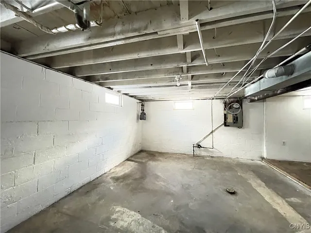 $189,900 | 321 Craigie Street, Salina, NY 13206