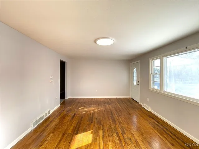 $189,900 | 321 Craigie Street, Salina, NY 13206