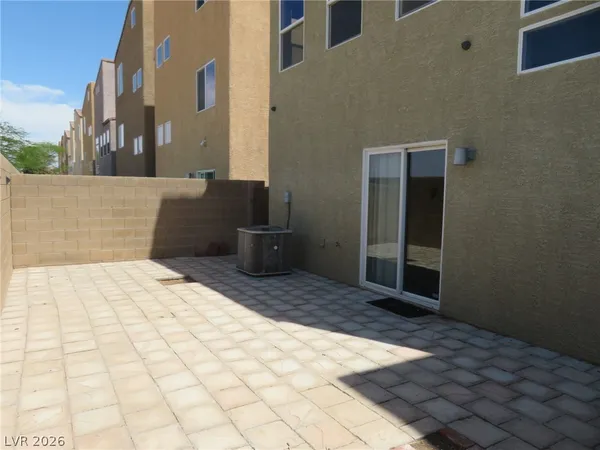 $1,800 | 9342 Autumn View Avenue, Las Vegas, NV 89178