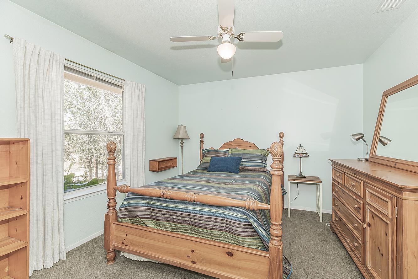 14815 Garlock Lane Prather, CA 93651 - Photo 28 of 80