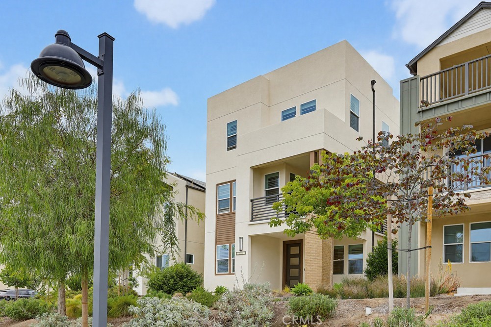 236 Tank Irvine, CA 92618 - Photo 4 of 61