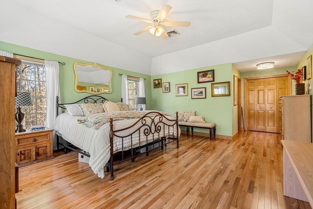 53 Spring Hill Road North Andover, MA 01845 - Photo 19 of 36 Gallery Image 19