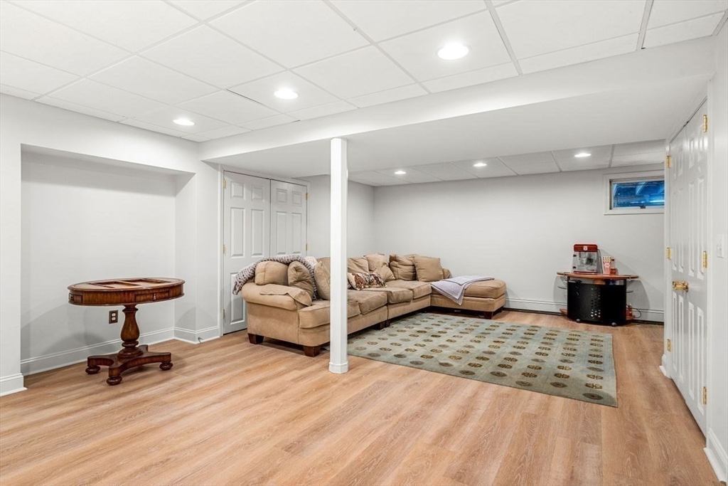 53 Spring Hill Road North Andover, MA 01845 - Photo 27 of 36 Gallery Image 27