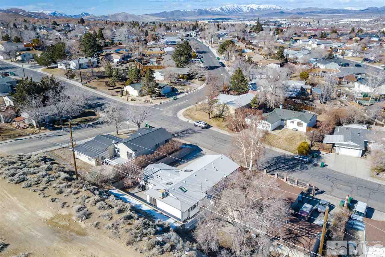 180 Wellington Way Reno, NV 89506 - Photo 30 of 31 Photo 30