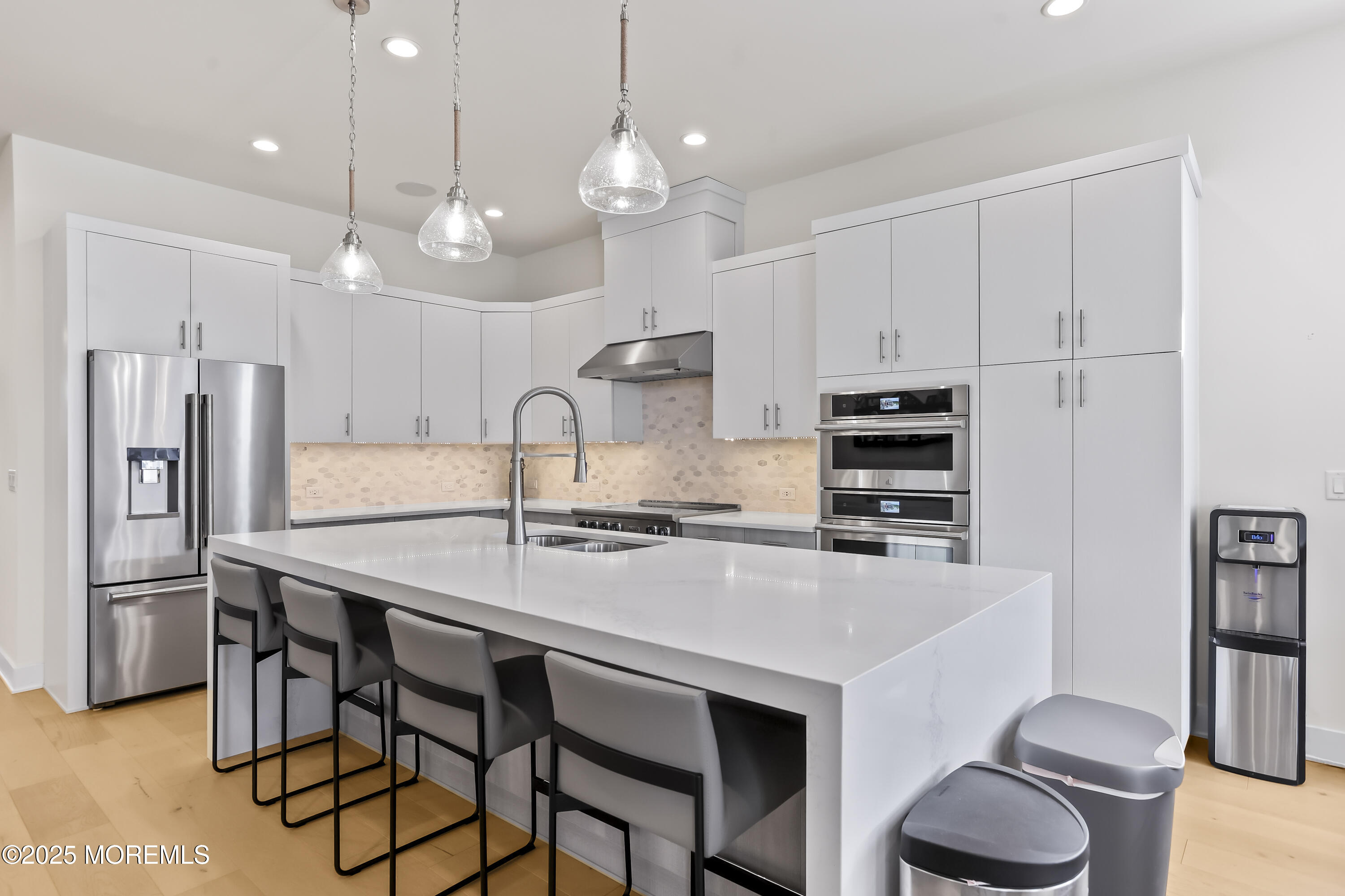 17 Woodspring Road Farmingdale, NJ 07727 - Photo 12 of 26 LPM_0554