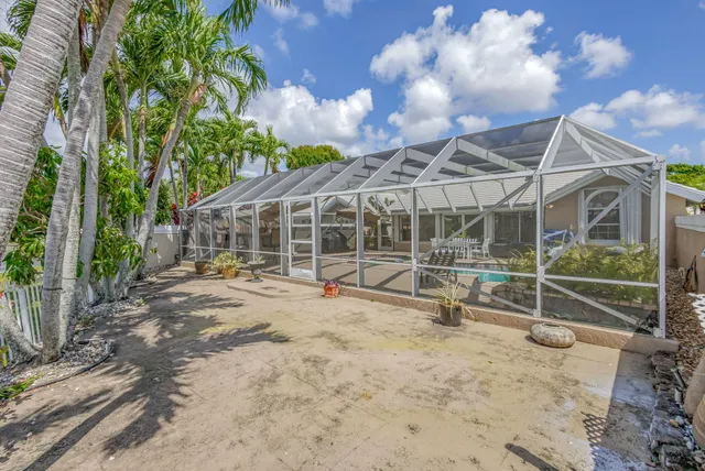 $849,500 | 2354 Saratoga Bay Drive, West Palm Beach, FL 33409