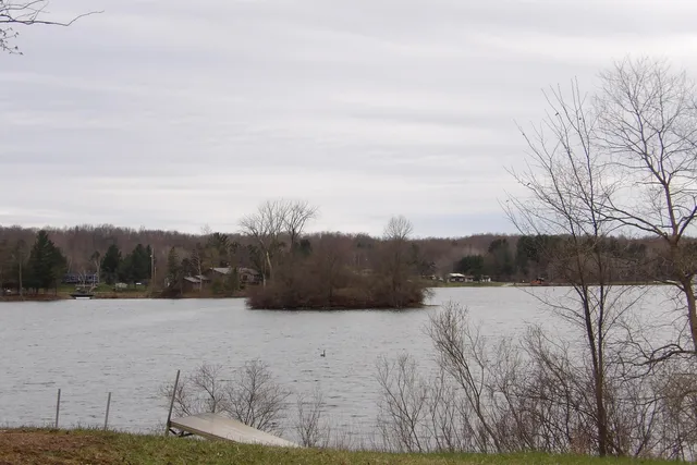 $2,900 | 23042 Miramichi Drive, Evart, MI 49631