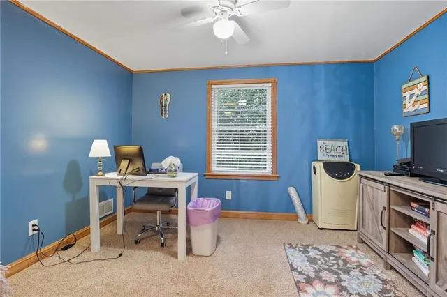 $485,000 | 8589 State D Highway, Napoleon, MO 64074