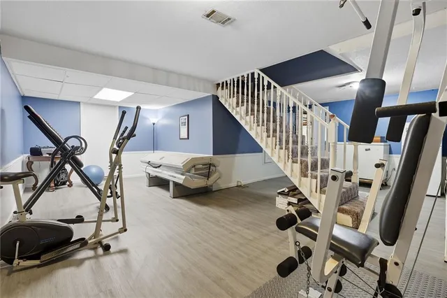 $485,000 | 8589 State D Highway, Napoleon, MO 64074