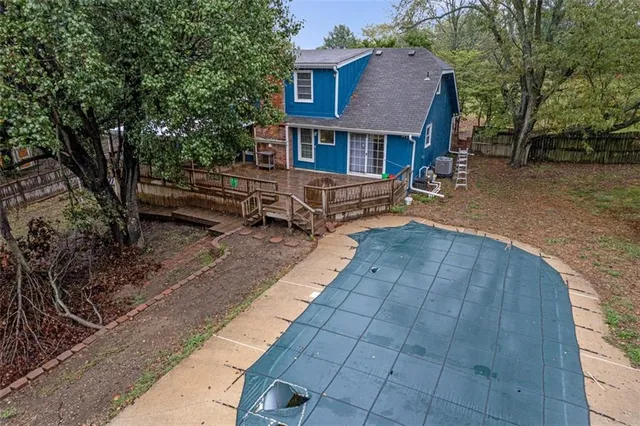 $485,000 | 8589 State D Highway, Napoleon, MO 64074