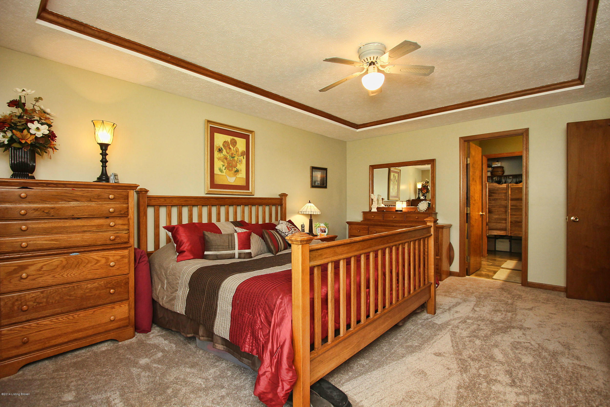 7110 Field Ridge Louisville, KY 40291 - Photo 12 of 34 7110-Fieldridge-Ct-41