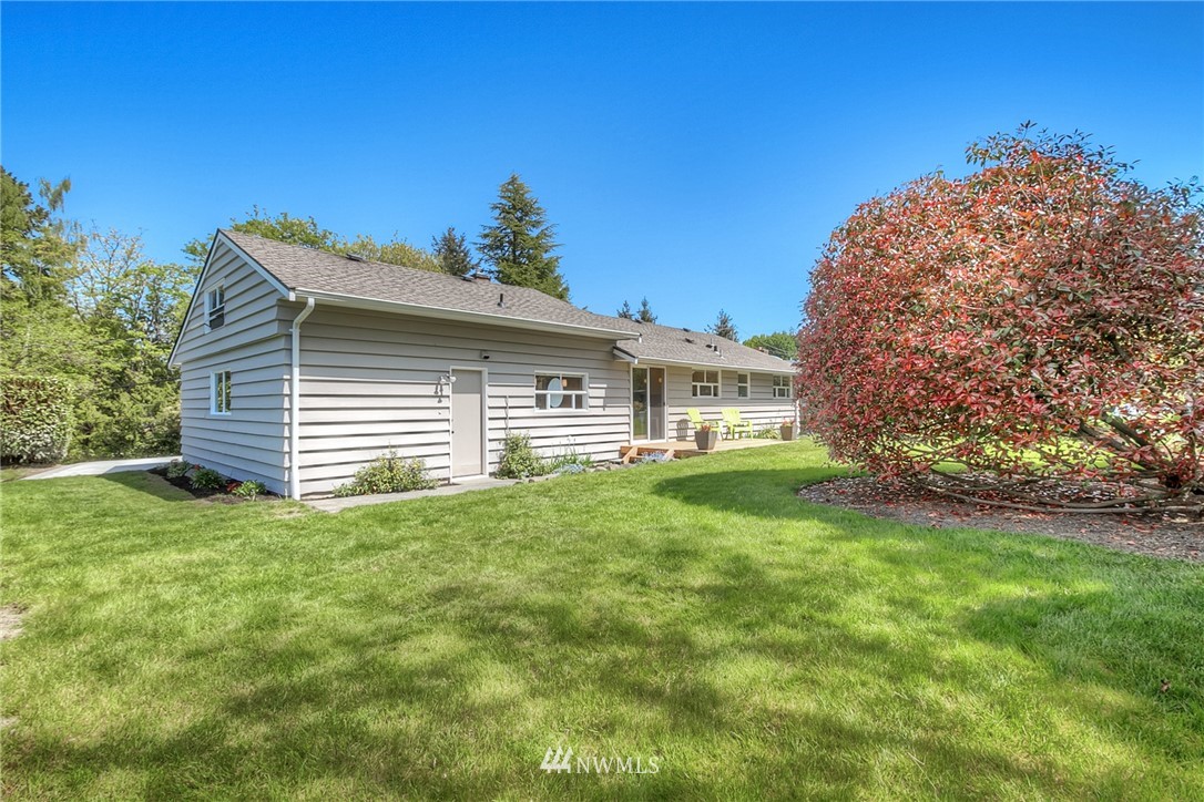 643 Southwest Normandy Road Normandy Park, WA 98166 - Photo 19 of 22