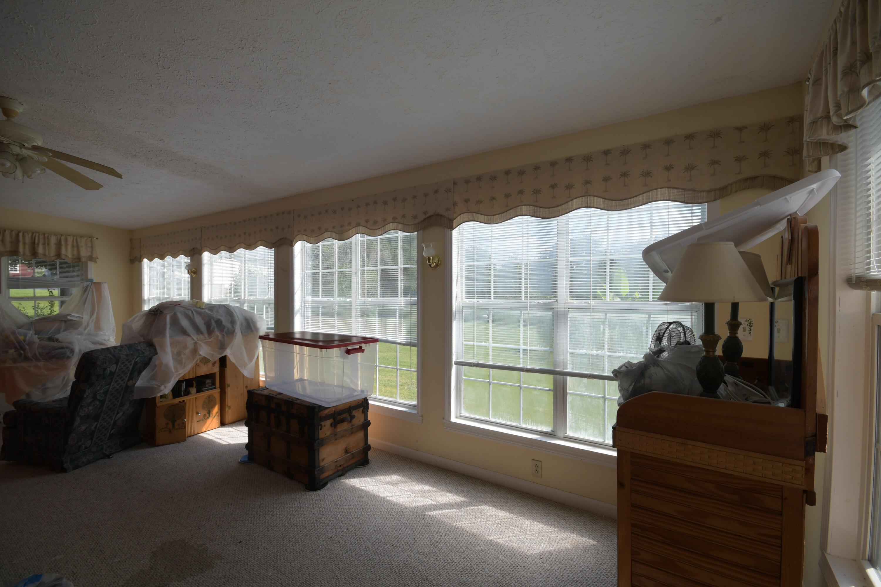 1310 Osborne Road Mount Sterling, KY 40353 - Photo 22 of 48 Sun room (3 of 3)